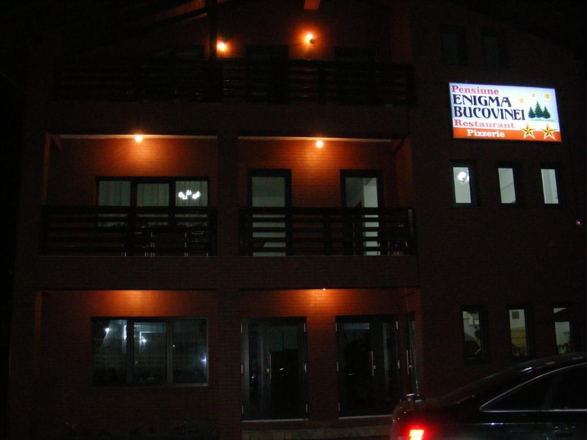 Enigma Bucovinei Hotell Vicovu de Jos Exteriör bild